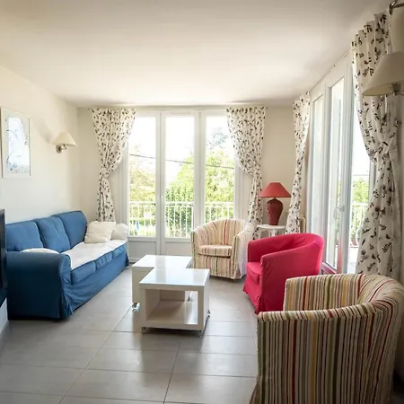 Mas - 12 Pers - Piscine - Grand Jardin Arbore Ruoms